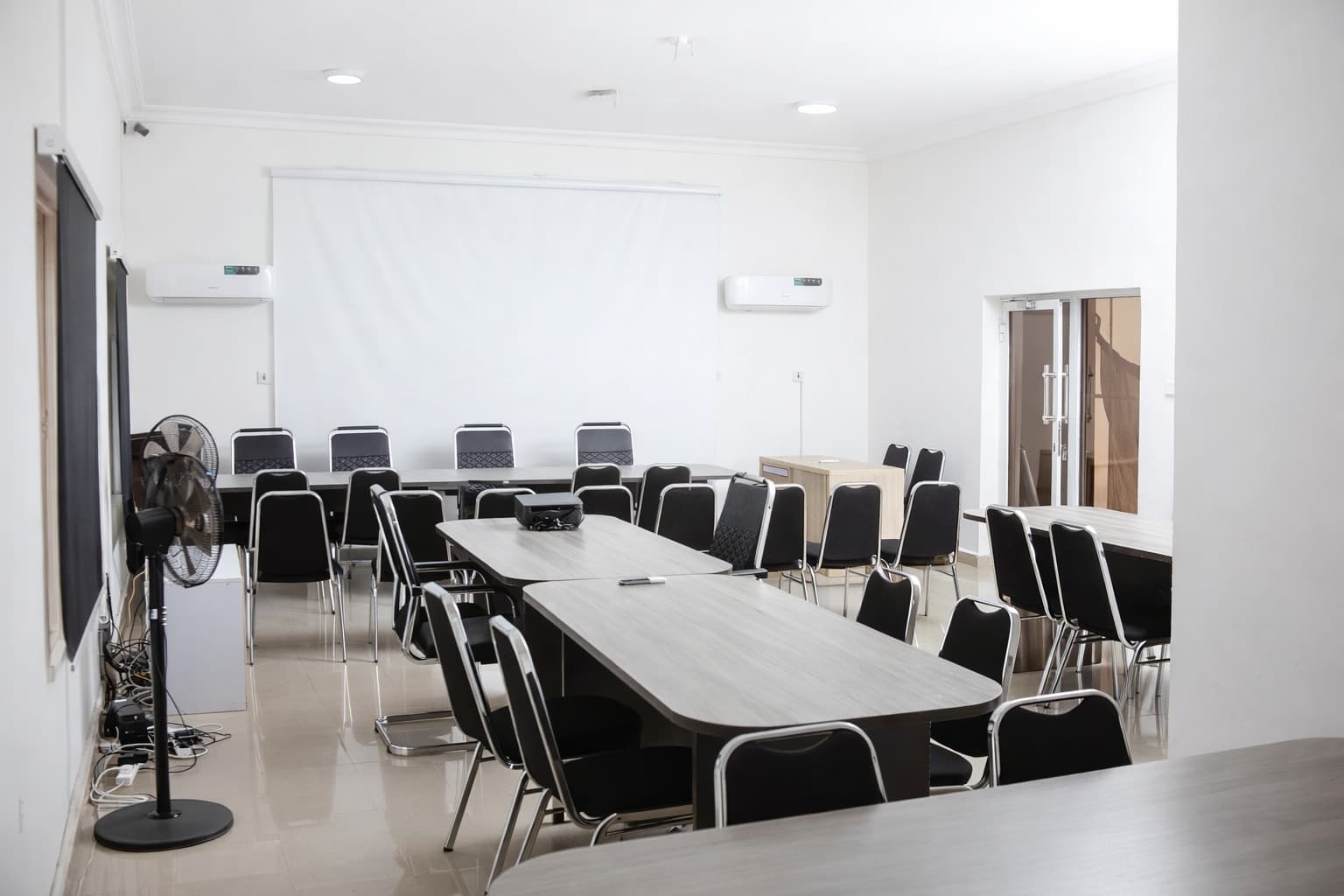 Orange Roof Lodge meeting room